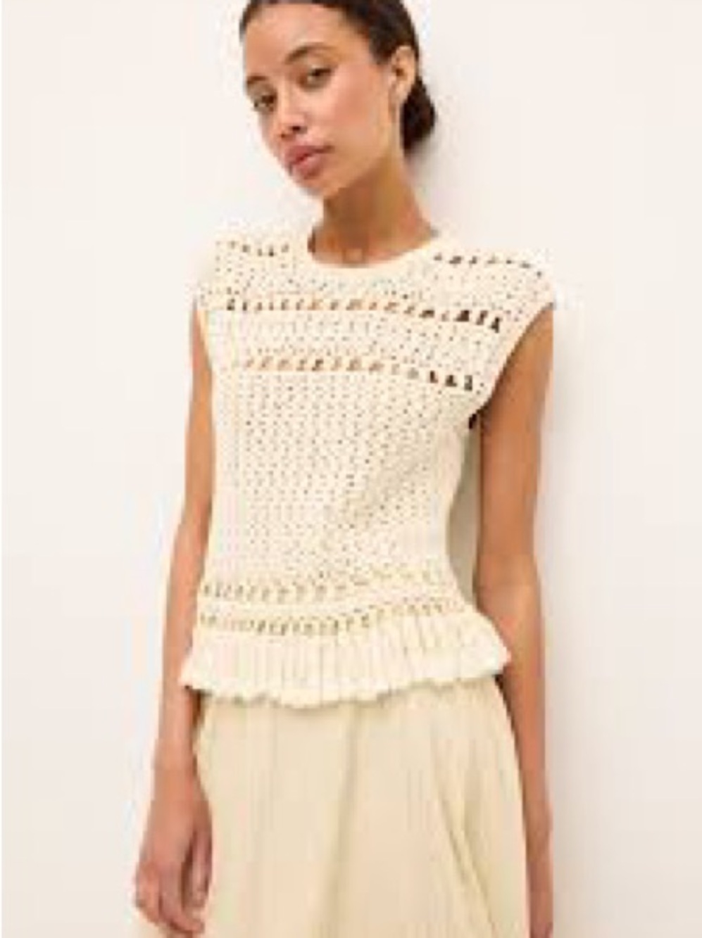 Marie Oliver - Mira crochet tassle top
